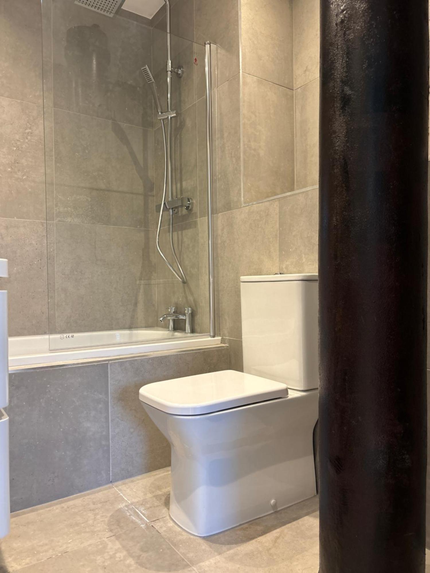 Manchester Apt, Free Parking, Business, Couples & Families Exteriör bild